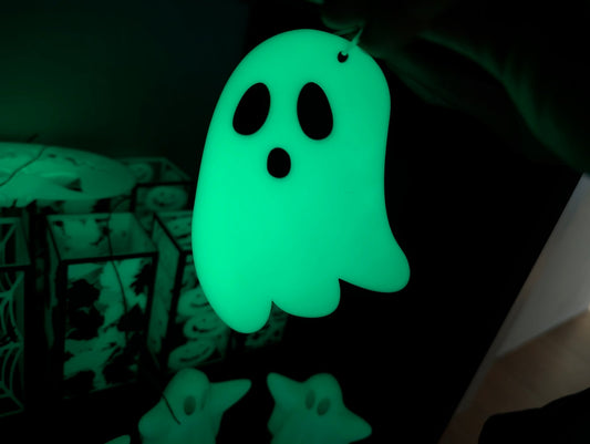 Leuchtende Halloween Geister – Selbstleuchtende Fensterdeko für Innen - DrucktWieNix - 